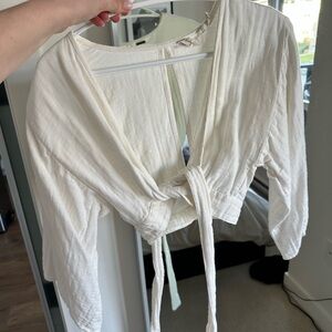 Linen Cream Tie-Front Cropped Wrap Top